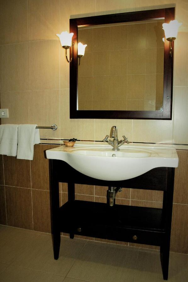 Apartamentos Sancho IV Cortegana Luaran gambar